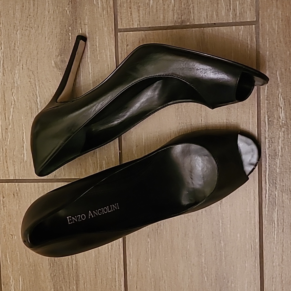 Enzo Angoilini Merry Ann Black Leather Open Toe Pumps